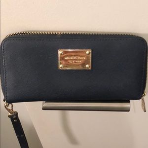 Michael Kors wallet